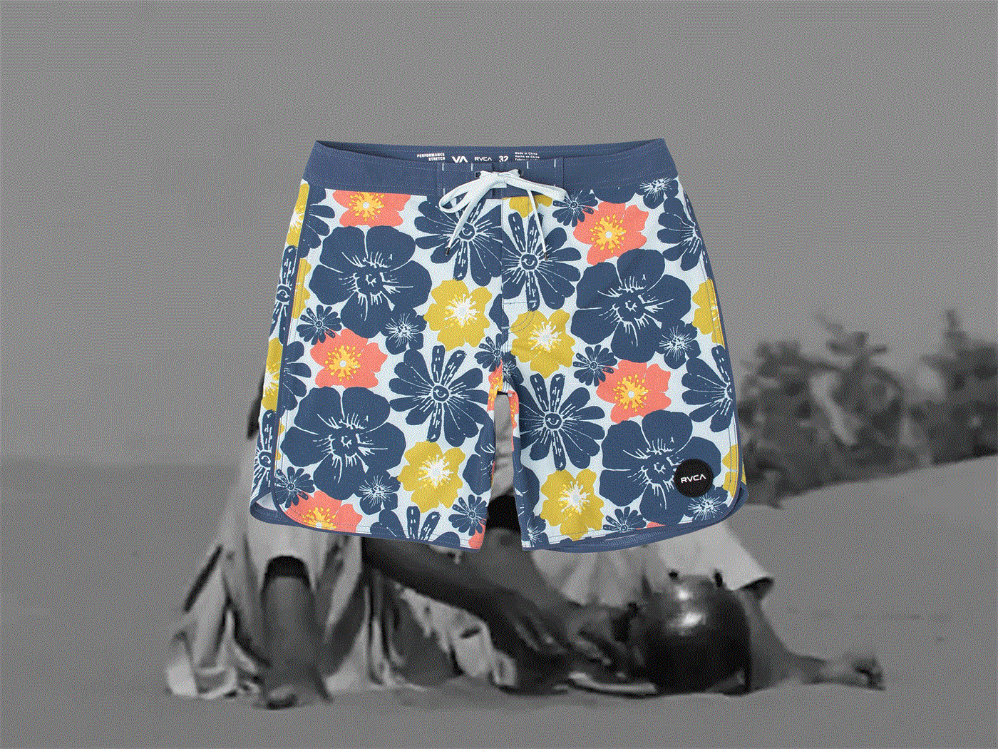 6. RVCA SOUTH EASTERN PRINT BOARDSHORTS dark denim floral