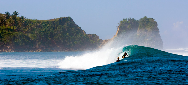 Rob Machado at the wave called Claudes in Sumba. Pay the $500 tab to stay at Nihiwatu and it’s all yours. Tight? Poor as fuck? Beat it kook. Photo: D Hump/A-Frame