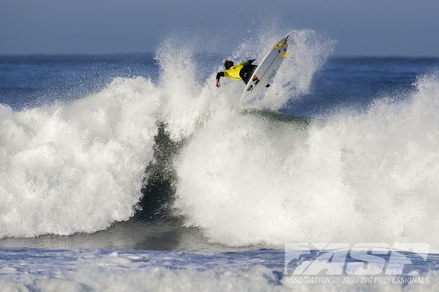 Dane went for broke but didn't stick. He came damn close, though. Photo: ASP/Cestari