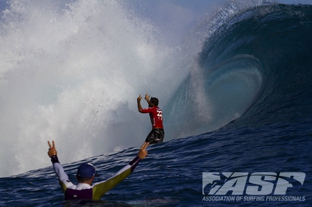 J-Flo and a claim. Few days of competition before today's have seen more of 'em. Photo: ASP/Robertson