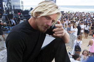 Brother, coming for yo girl. Photo: Life Without Andy