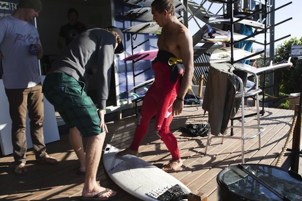 Oakley had Jadson Andre firing in a red-rocket at J-Bay. Photo: ASP