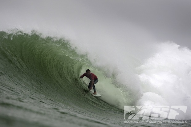 Chris Davidson lost to Jules Wilson in the lowest-scoring heat of the event. It was neither of their fault - just v. wave-starved. Photo: ASP/Cestari