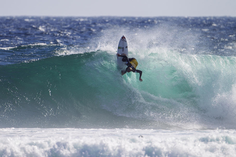 Owen has no trouble finding the pocket at Margs. Photo courtesy of WSL / Kirstin