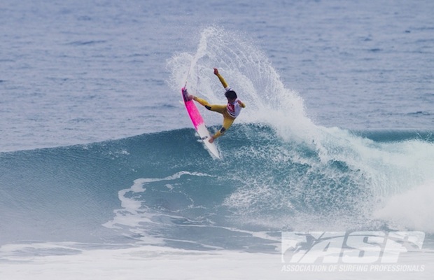 Jules came close, oh so close, but Gabs' last-minute 9.1 clinched it. Photo: ASP/Kirstin